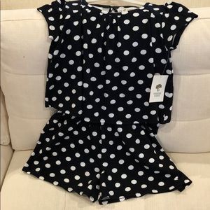 Girl’s size 6 short jumper